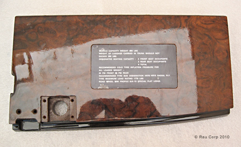 Corniche glove box